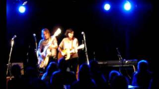 Melissa McClelland and Luke Doucet - God Loves Me