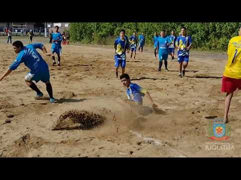 Cavernacoptero sobrevoando as olimpíadas dos trabalhadores de Juquitiba 2022.