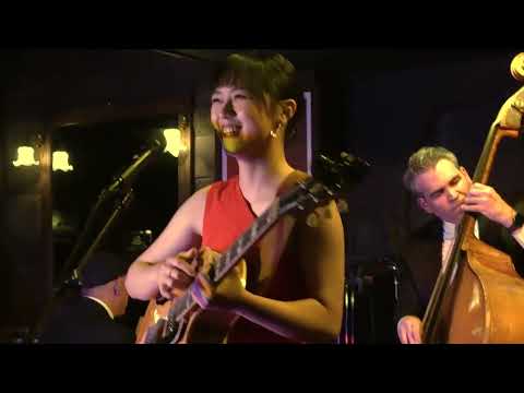 Ponpon Chen "How High The Moon"