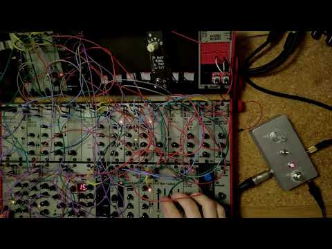 AE Modular Live Ambient - Fun with the quantizer & a Rangemaster clone!