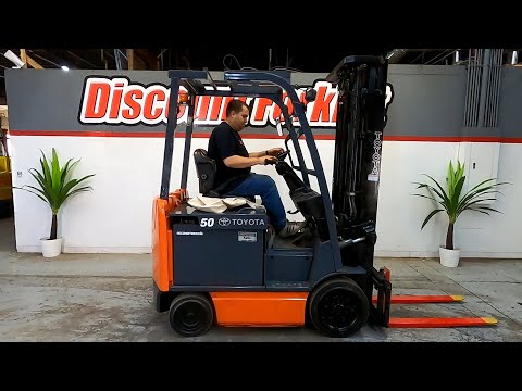 TOYOTA 8-series 8FBCU25 5,000lb Electric #2238 - Forklift for Sale