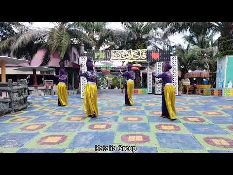 Ompela Ompepa - Den bisa | Katalia Group | Pakalangan Bay |