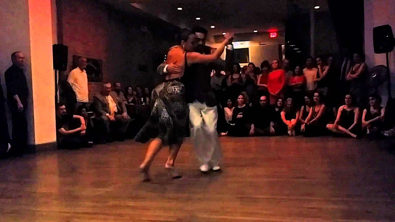 Virginia Pandolfi & Jonathan Aguero