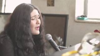 White Sea - "Prague" (Shabby Road Session)