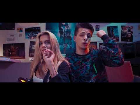 Tyler Strikes - Giovanerd Freestyle (Official Video)