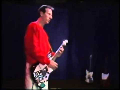 Roland G-505 and GR-300 Instruction Video Excerpts with Adrian Belew (1981)