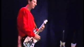 Video thumbnail for Roland G-505 and GR-300 Instruction Video Excerpts with Adrian Belew (1981) by WayneJoness