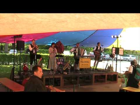 Die Heufelder - I sitz mit Dir am Lagerfeuer