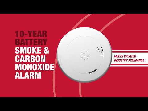 First Alert SMCO210 | 10-Year Battery Smoke & Carbon Monoxide Alarm