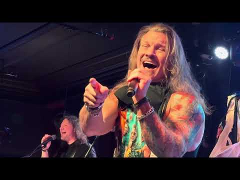 Kuarantine - Who Wants To Be Lonely? (Kiss song, Live in New Bedford, MA 12/4/25)