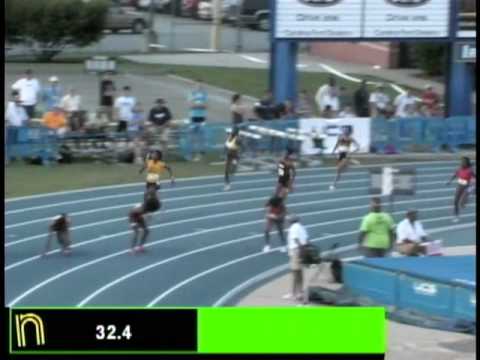 Girls 4x100m Prelim Heat 1 - New Balance Outdoor Nationals 2011