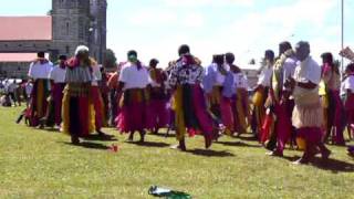 preview picture of video 'Mata'utu - tanečníci 2 - oslavy Dne teritoria | Wallisian Dancers - The Terriotry Day'