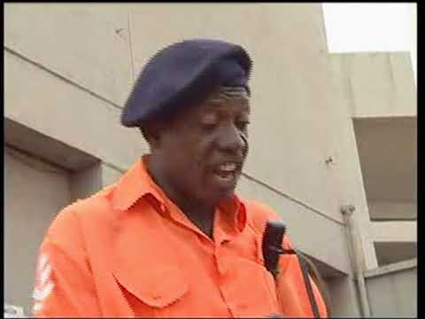 Osuofia The Good Police Officer Vs Charles Awurum The Crooked Police Officer - Nigerian Comedy Skits