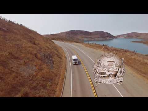 Shook Twins - Never Get a Girlfriend - Westy Sessions (presented by GoWesty)