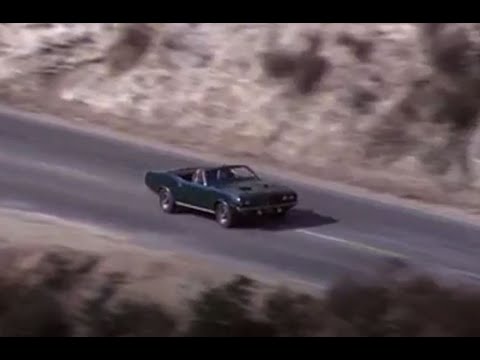 Mannix - '71 `Cuda vs. '71 Roadrunner ("Babe In The Woods", Season 5 Episode 16)