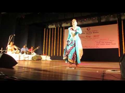 kathak footwork