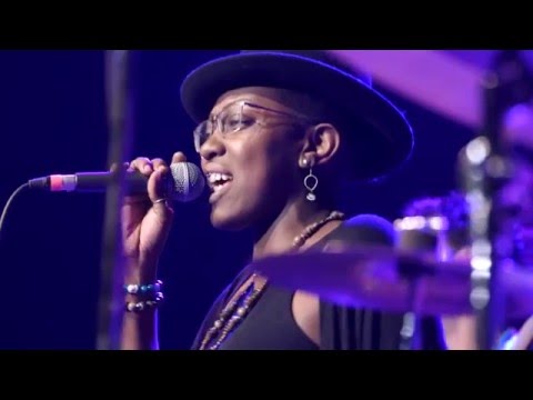 UnoMas - Live at the Vogue - The Look of Love (feat. Tonye Aganaba)