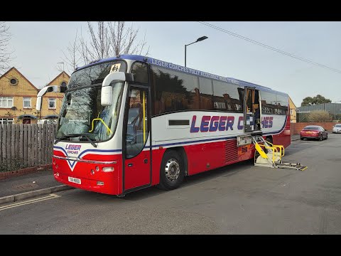 TUI 4850 - 2006 (06) Volvo B12M Plaxton Panther