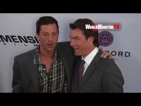 Jerry O'Connell arrives at Scary Movie 5 Los Angeles premiere