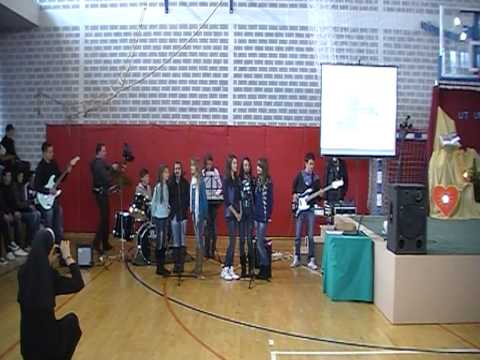 Školski band OŠ Zmijavci-"Velik si"