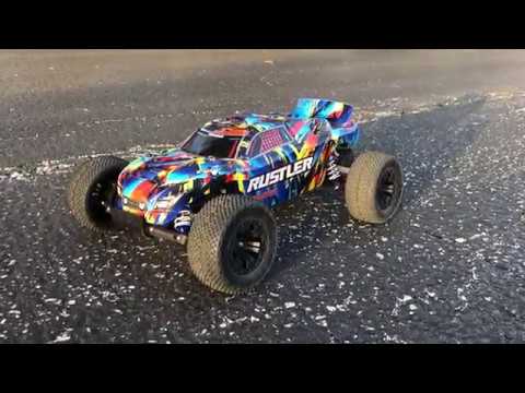 Traxxas Rustler Gets Castle ESC & Motor 2200KV