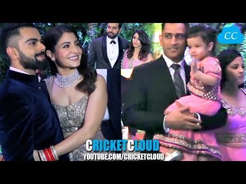 download lagu mp3 mp4 Dhoni At Virat Reception, download lagu Dhoni At Virat Reception gratis, unduh video klip Dhoni At Virat Reception