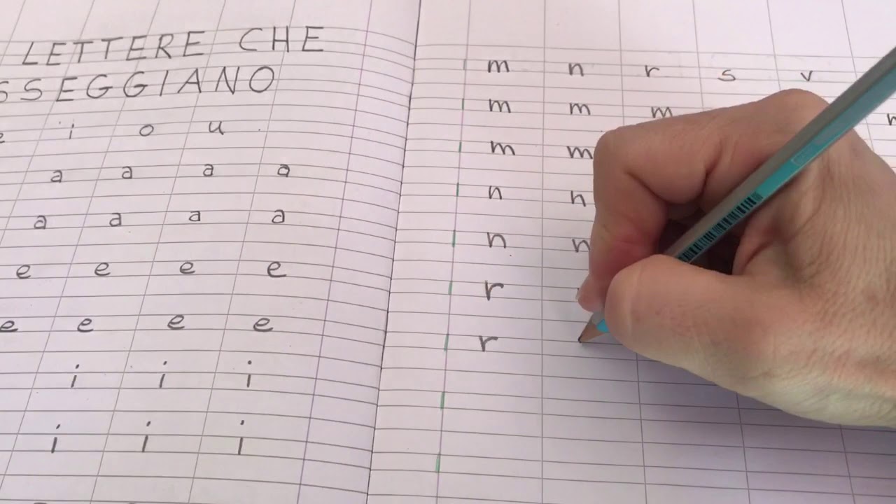 Attività in stampato minuscolo: lettere che passeggiano