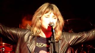 Suzi Quatro - A Girl Like Me - Carnglaze Caverns Cornwall 26th March 2011