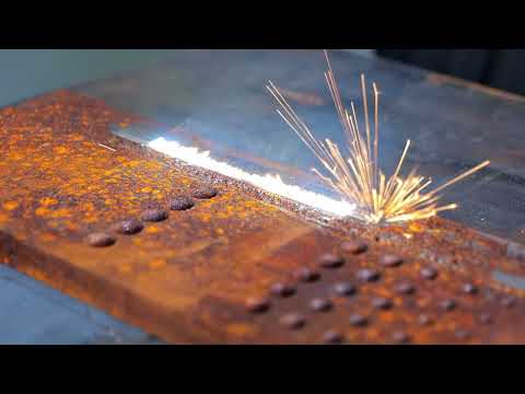 SFX Laser 300w/500w Air-Cooled Pulse Laser Cleaning Machine for Coating Rust Paint Oil Removing.