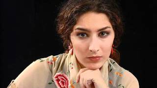 Qué Quieres Que Te Traiga, Que Voy A Burgos Lyrics English Translation