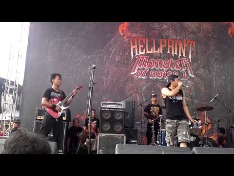 Range Of Mutilated live at hellprint 2015