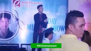 My Grown-Up Christmas List by Darren Espanto (Live in Robinsons Lipa)