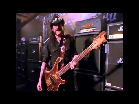 Lemmy Kilmister explica su estilo para tocar el bajo