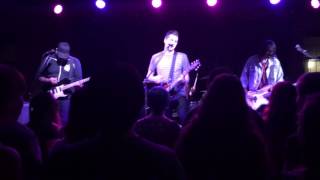 House of Heroes - Burn Me Down (live in Akron Ohio)
