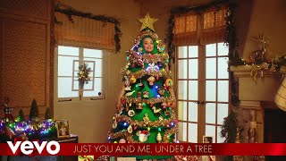 I&#39;ll Be Home For Christmas / Cozy Little Christmas (Official Disney Holiday Singalong)