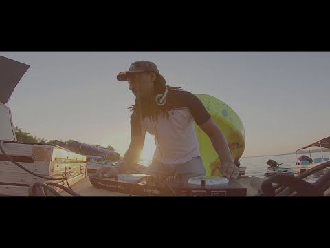 Reggaeton Mix 2021 - DJ Chino Zapotalito Oaxaca México ( Día Internacional Del DJ 2021 )