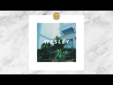 Karma Wears White Ties - Valentina