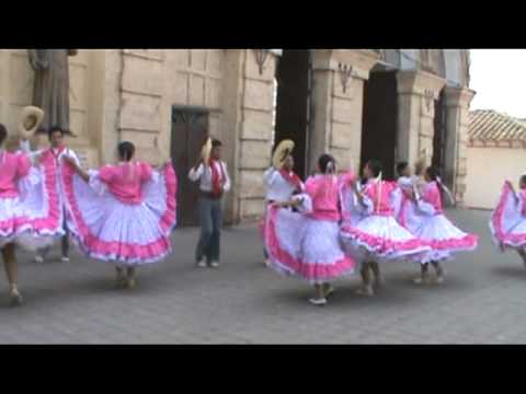 download lagu mp3 mp4 Bambuco, download lagu Bambuco gratis, unduh video klip Bambuco