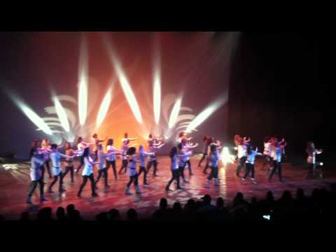 Studio Attitude Show 2012 - Tableau Beyoncé