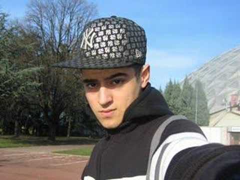 Azed İzed aka Yozgatlı-MC-Bir Patlama Sonrası