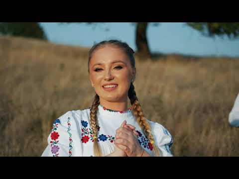 Alexandra Antal  -  Daca fratele-i departe