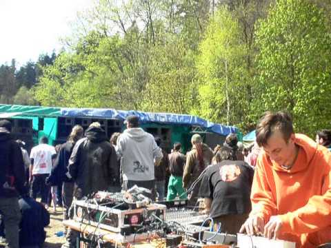 Shot down the witch 6 Ling Ling vs Mavaka Makava