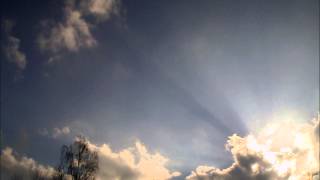 preview picture of video '22.2.2015 sky Timelapse strange light RAYS'