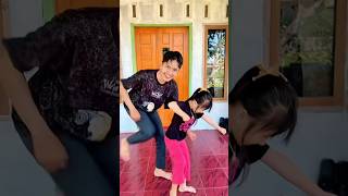 Download lagu Apa lagi ini suara gergaji mesin senso🤣 mp3 Download lagu Apa lagi ini suara gergaji mesin senso🤣 mp3