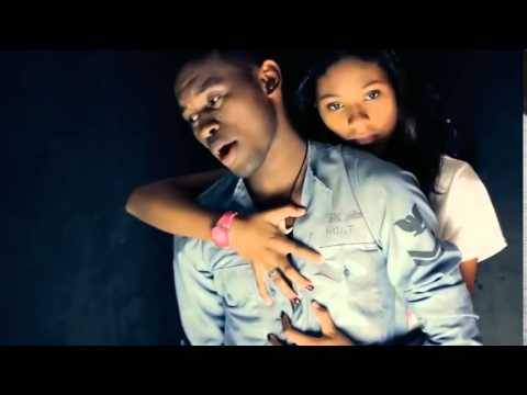 Ahssan Junior feat  Claudio Ismael   Quando Me Tocas Official Video 480p