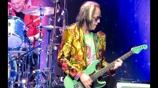Todd Rundgren with Ringo Starr & His All Starr Band - I Saw The Light (Las Vegas 2013)