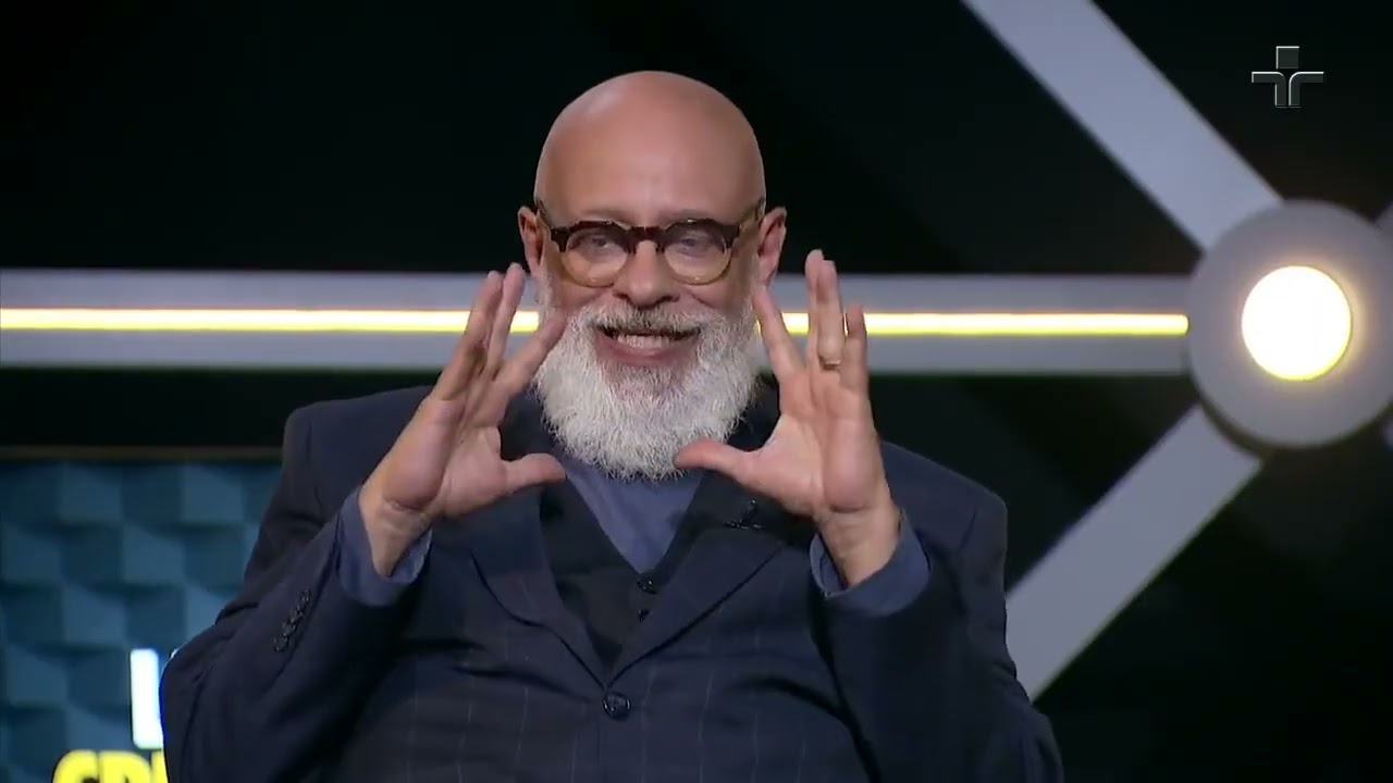 "Política é o território da violência", afirma Luiz Felipe Pondé