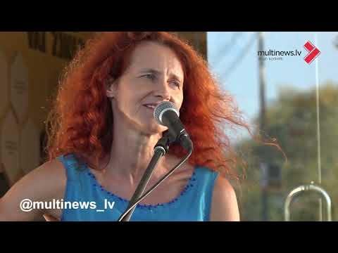 Anta Eņģele - "Tornī pulkstens skaita mirkļus"