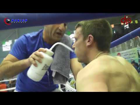 مباراة ملاكمة بين الجزائري عبادي إلياس والفرنسي أنطوني برارد Ilyas Abbadi Vs Anthony Brard