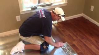 HOW TO INSTALL A LAMINATE FLOOR